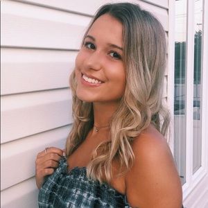 Meet your Posher, Juliana